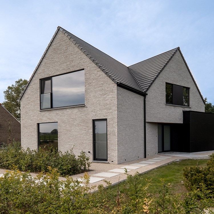 Maison moderne construite à Ath par une entreprise de construction spécialisée